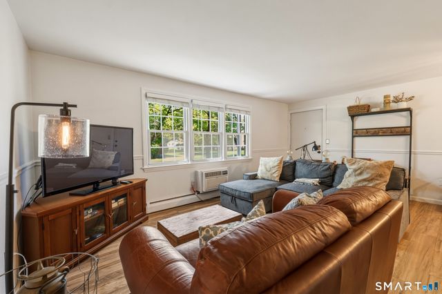 9 Grandview Drive 47B, Farmington, CT 06032