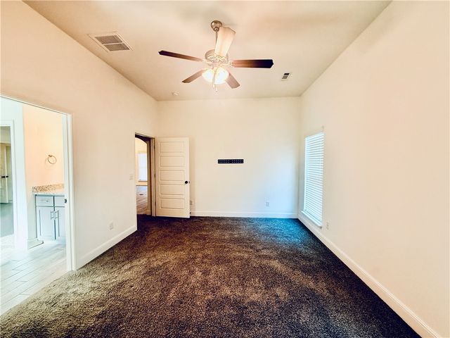 424 NW 59 Avenue, Bentonville, AR 72713