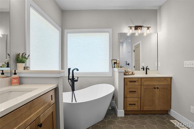 111 Fiddler's Close Road 111 STB, Washington, MO 63090