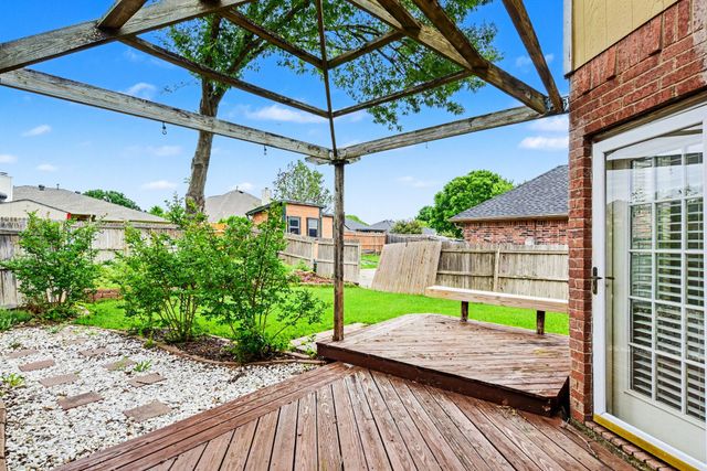 1621 Churchill Lane, Mansfield, TX 76063