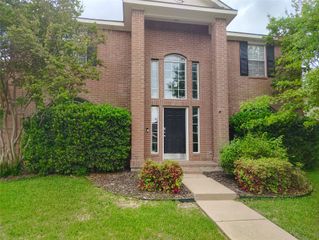 1621 Churchill Lane, Mansfield, TX 76063