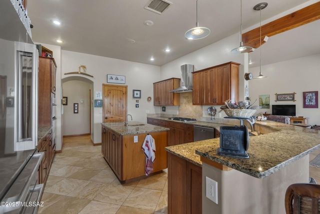 66 Camino Embarcadero, Rio Rico, AZ 85648