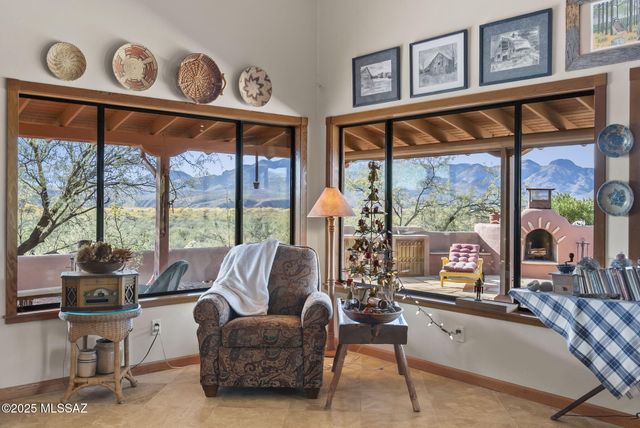 66 Camino Embarcadero, Rio Rico, AZ 85648