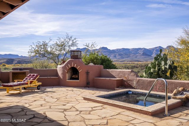 66 Camino Embarcadero, Rio Rico, AZ 85648