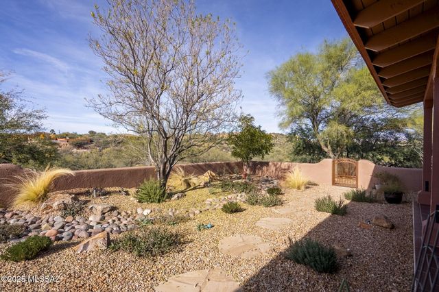66 Camino Embarcadero, Rio Rico, AZ 85648