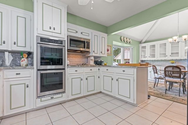 503 Pine Hill Road, Henderson, TX 75654