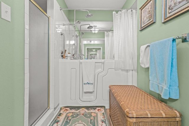 503 Pine Hill Road, Henderson, TX 75654