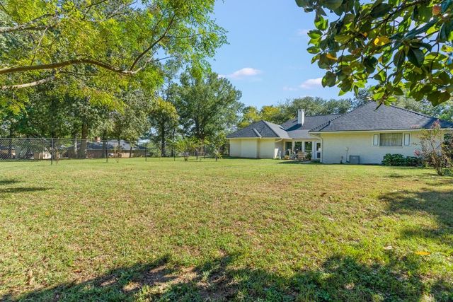 503 Pine Hill Road, Henderson, TX 75654
