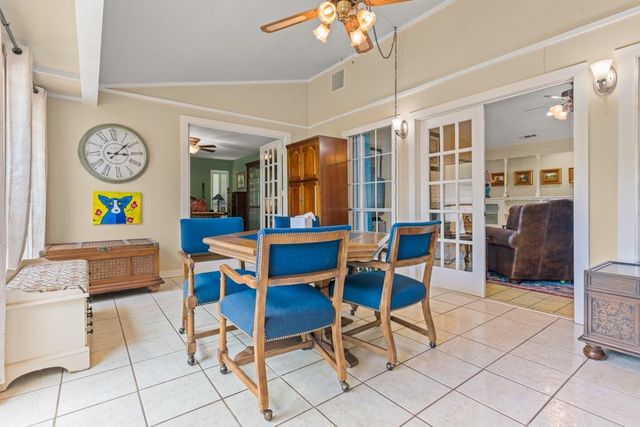 503 Pine Hill Road, Henderson, TX 75654