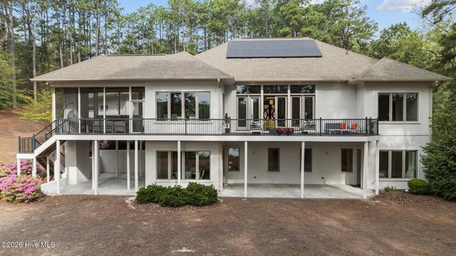 100 El Dorado Street, Pinehurst, NC 28374