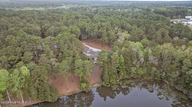 100 El Dorado Street, Pinehurst, NC 28374
