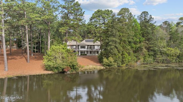 100 El Dorado Street, Pinehurst, NC 28374