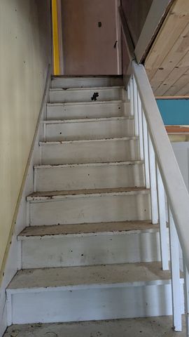 215 Robertson Ln, Castalian Springs, TN 37031