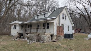 215 Robertson Ln, Castalian Springs, TN 37031