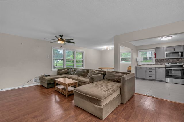 1070 Hopkins Street, Spartanburg, SC 29307
