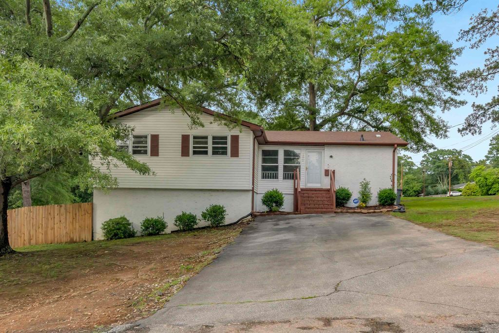1070 Hopkins Street, Spartanburg, SC 29307