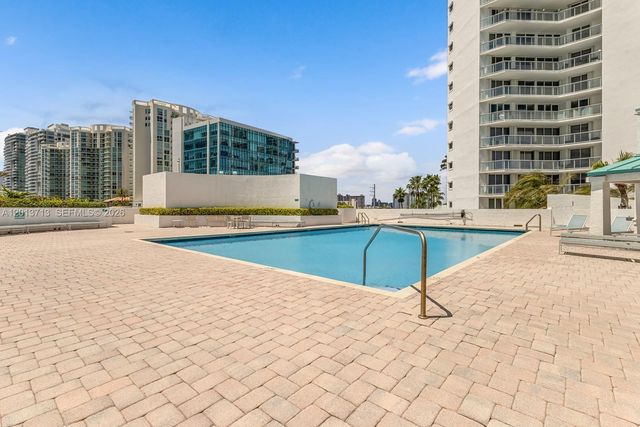 16445 Collins Ave 922, Sunny Isles Beach, FL 33160