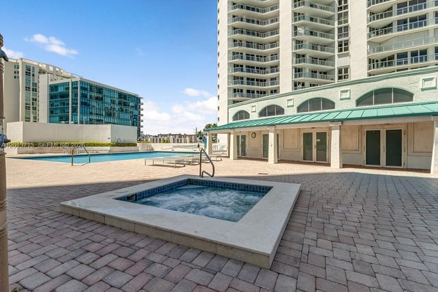 16445 Collins Ave 922, Sunny Isles Beach, FL 33160