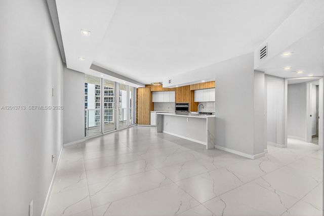 16445 Collins Ave 922, Sunny Isles Beach, FL 33160