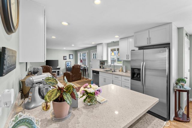 237 169th St S, Spanaway, WA 98387