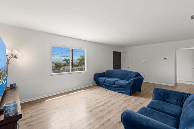 1251 La Cresta Boulevard, El Cajon, CA 92021