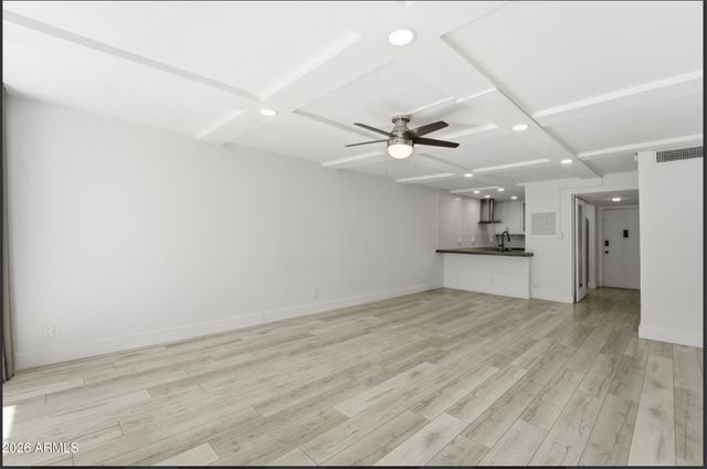 7625 E Camelback Road 150B, Scottsdale, AZ 85251