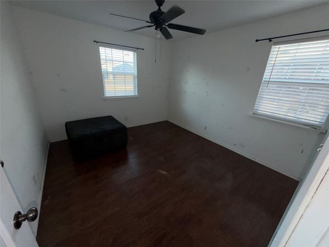 103 Myers Avenue, Cleburne, TX 76033