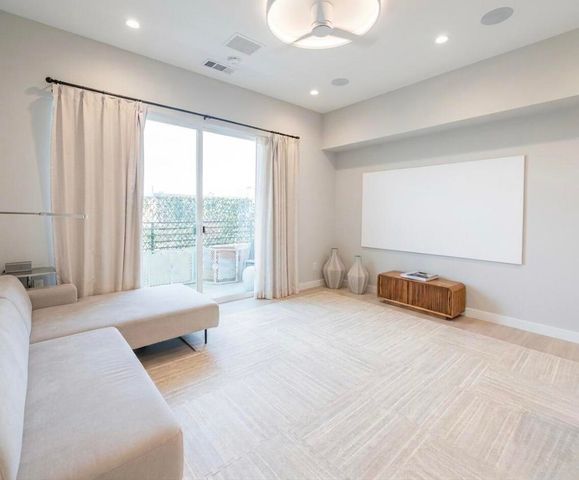 2543 Marine Avenue, Gardena, CA 90249