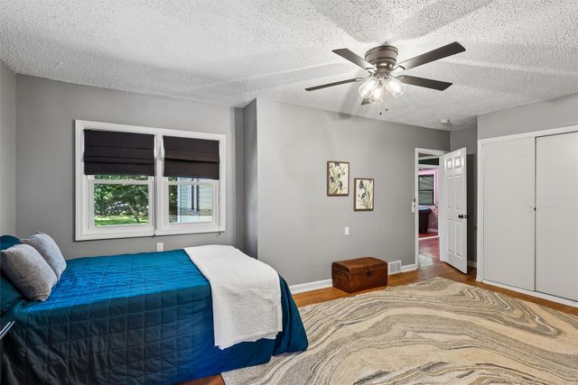 2905 Holcomb Avenue, Des Moines, IA 50310