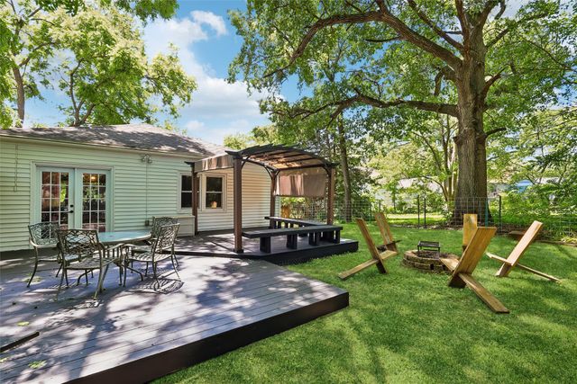 2905 Holcomb Avenue, Des Moines, IA 50310
