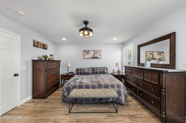 2745 Dalton Lane, Toms River, NJ 08755
