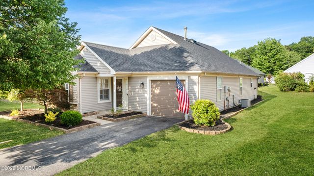 2745 Dalton Lane, Toms River, NJ 08755