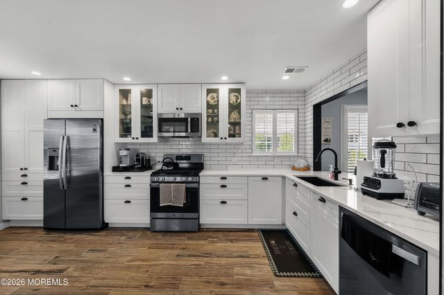 2745 Dalton Lane, Toms River, NJ 08755
