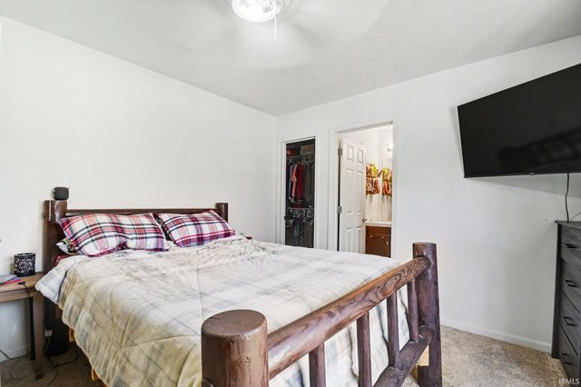 20389 Ambleside Drive, South Bend, IN 46637