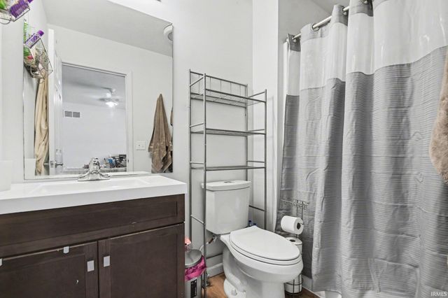 20389 Ambleside Drive, South Bend, IN 46637