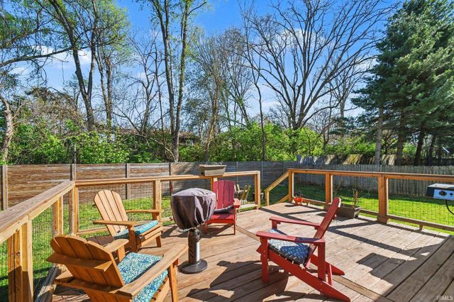 20389 Ambleside Drive, South Bend, IN 46637