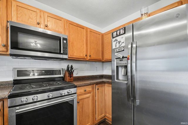 20389 Ambleside Drive, South Bend, IN 46637