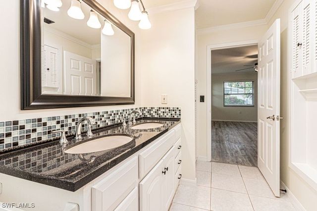 62 Lanai CIR 62, Naples, FL 34112