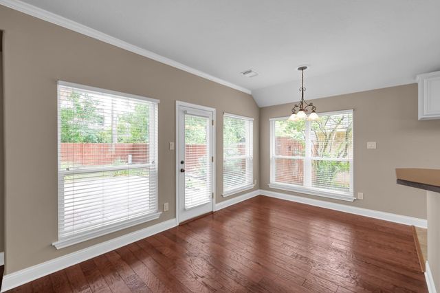 51 N Merryweather Circle, The Woodlands, TX 77384