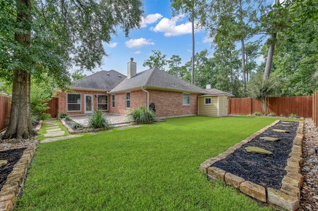 51 N Merryweather Circle, The Woodlands, TX 77384