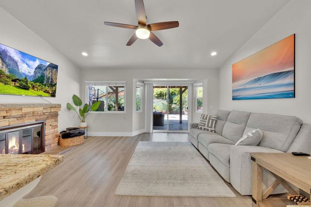 8548 Park Run Rd, San Diego, CA 92129