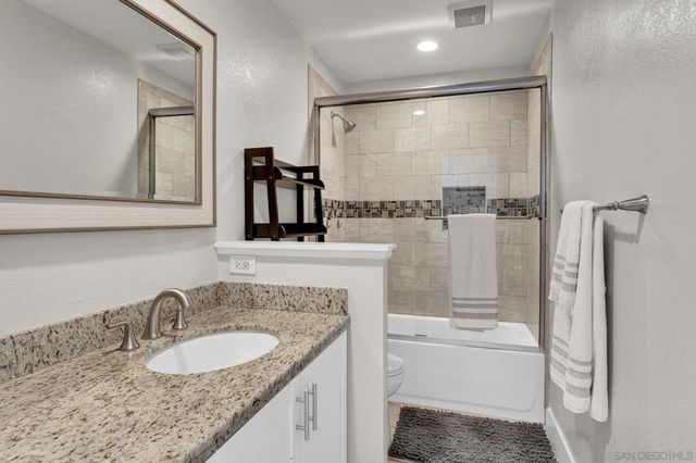 8548 Park Run Rd, San Diego, CA 92129
