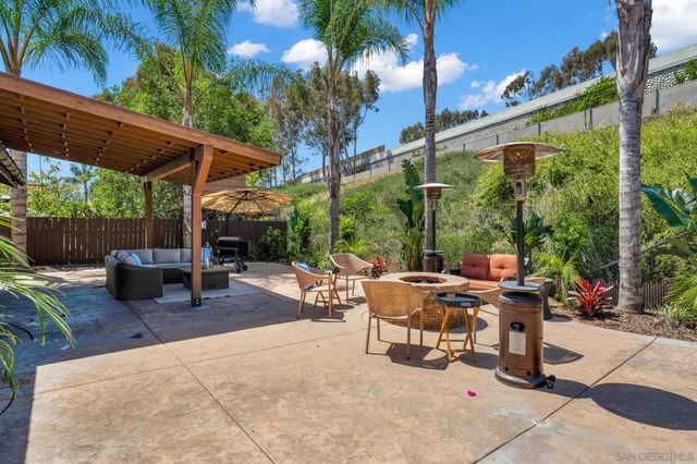 8548 Park Run Rd, San Diego, CA 92129