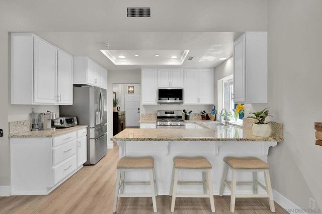 8548 Park Run Rd, San Diego, CA 92129