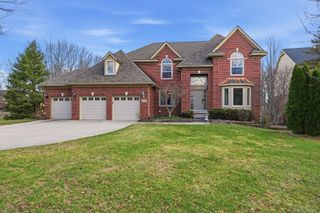 41243 Scarborough Lane, Novi, MI 48375