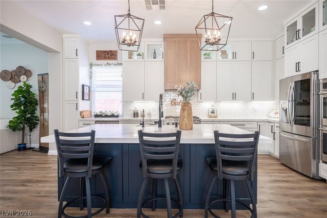 6888 April Wind Avenue, Las Vegas, NV 89131