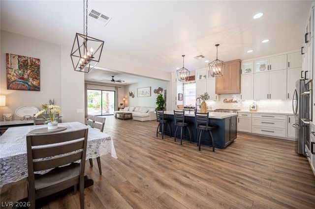 6888 April Wind Avenue, Las Vegas, NV 89131