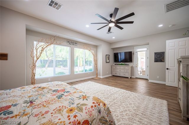 6888 April Wind Avenue, Las Vegas, NV 89131