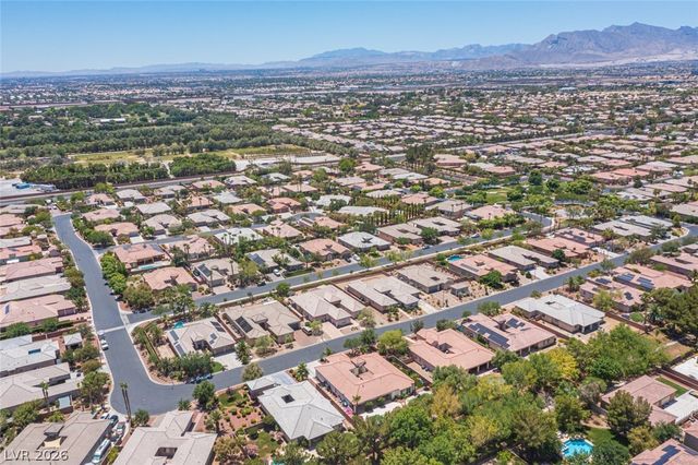 6888 April Wind Avenue, Las Vegas, NV 89131