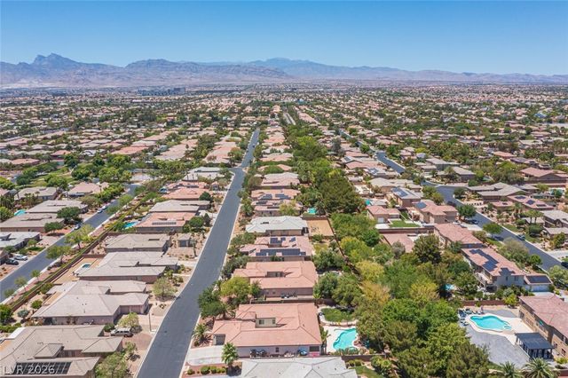 6888 April Wind Avenue, Las Vegas, NV 89131